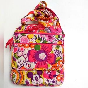 Vera Bradley Disney Parks Bouncing Bouquet mini hipster